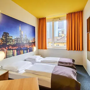 B&B Hotel Frankfurt-Hbf Hotel